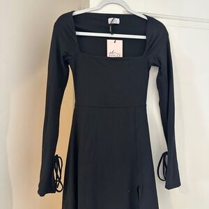 Petal & Pup Black Long Sleeve Dress